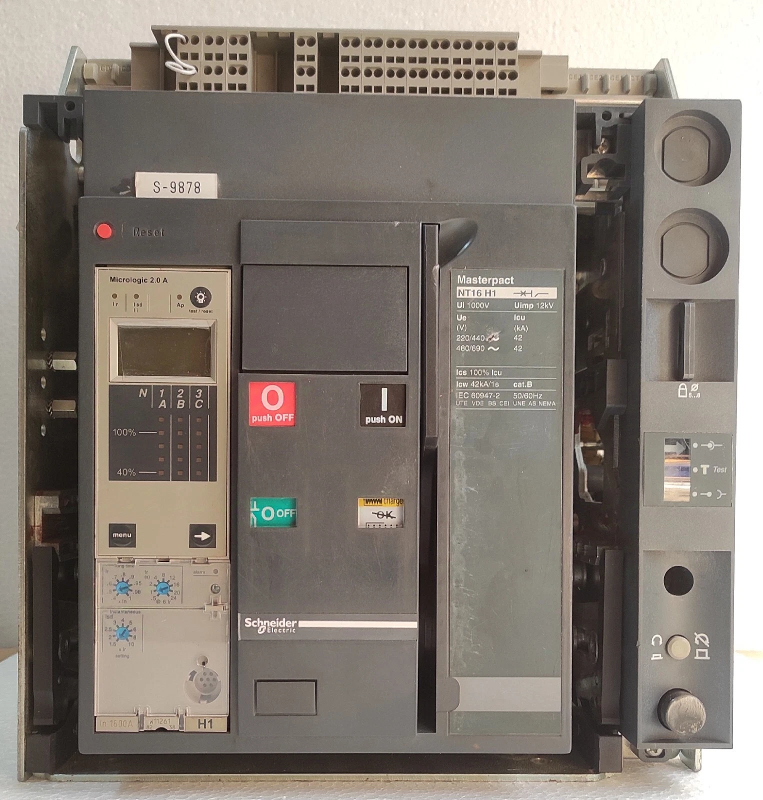 admin/uploads/uploads/schneider merlin gerin nt16 h1 circuit micrologic_1.webp